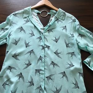 Sweet Sparrow Bird Blouse, 3/4 sleeve, light aqua